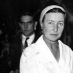 Para Beauvoir, viver consiste em aceitar o que somos e o que não seremos