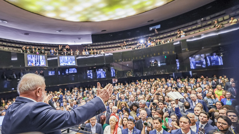 Parlamentares avaliam que Lula ‘estica a corda’ com contenção de R$ 11 bi de emendas