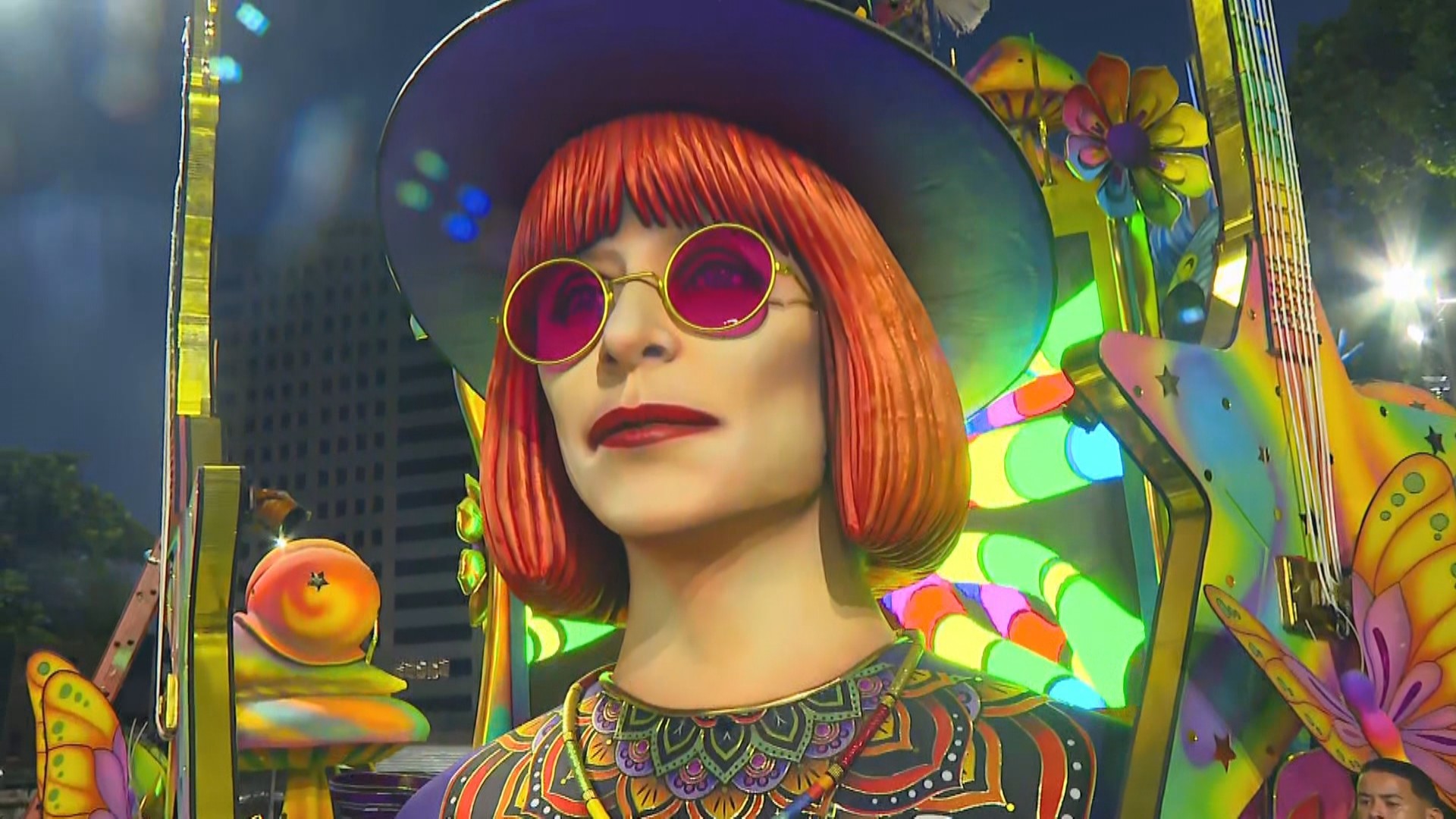 Espírito irreverente de Rita Lee reanima a Mocidade Independente