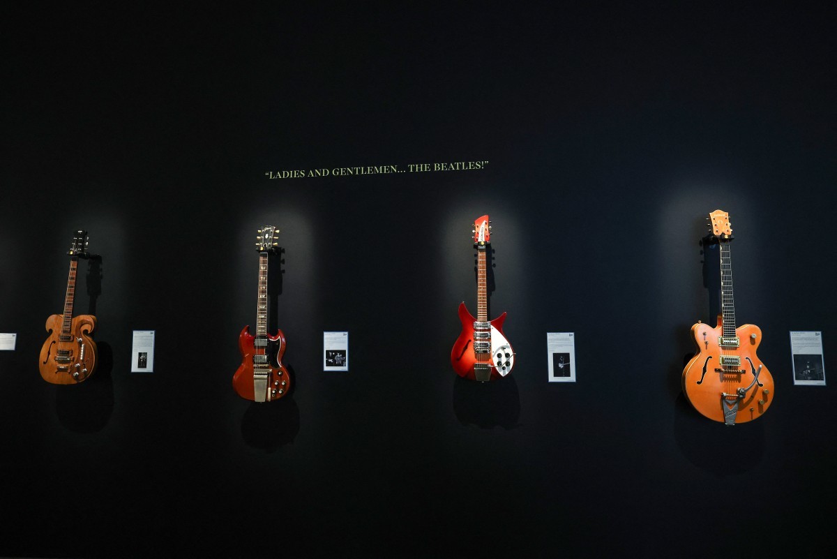 Guitarras de Kurt Cobain, Beatles e outras lendas da música serão leiloadas nos EUA