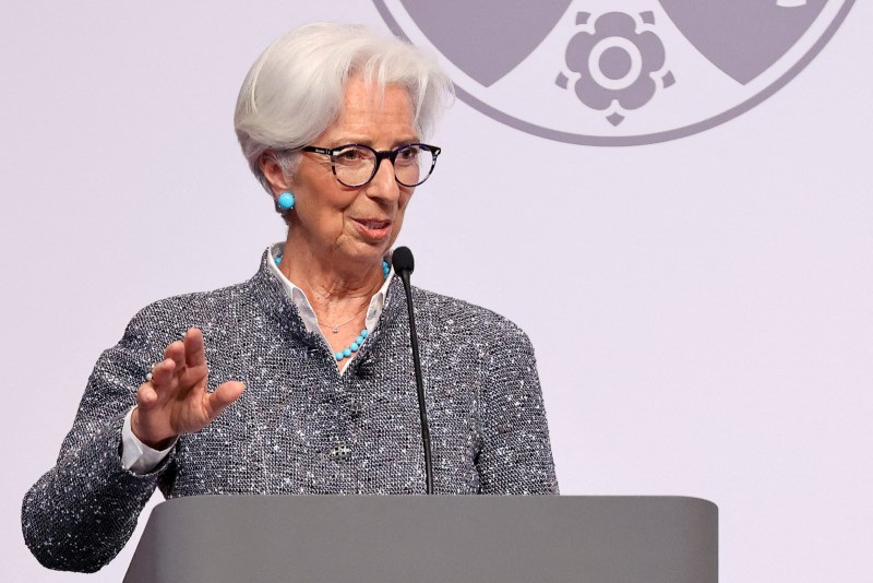 Lagarde diz esperar que qualquer novo plano tarifário dos EUA Lagarde diz esperar que qualquer novo plano tarifário dos EUA seja “bem pensado”