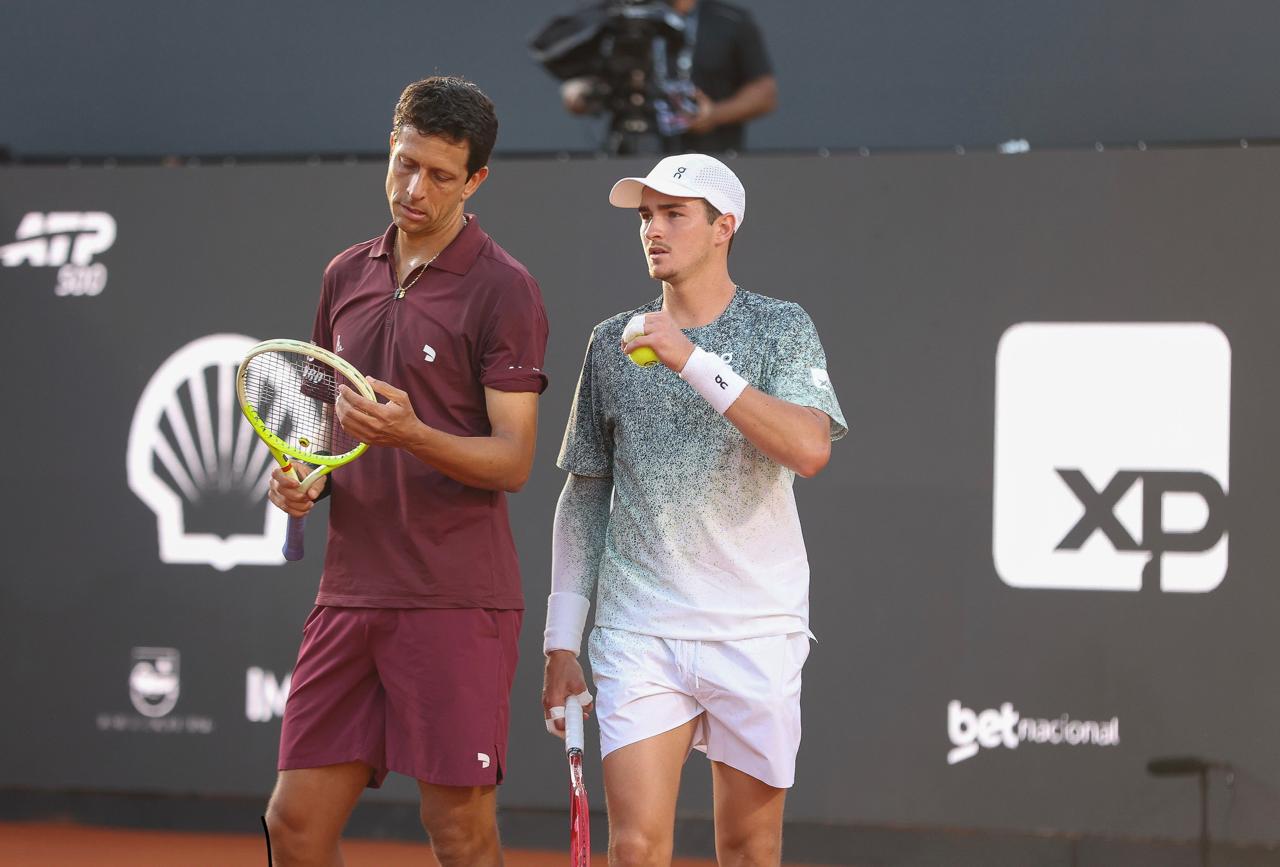 Onde assistir João Fonseca e Marcelo Melo na semifinal de Onde assistir João Fonseca e Marcelo Melo na semifinal de duplas do Rio Open?