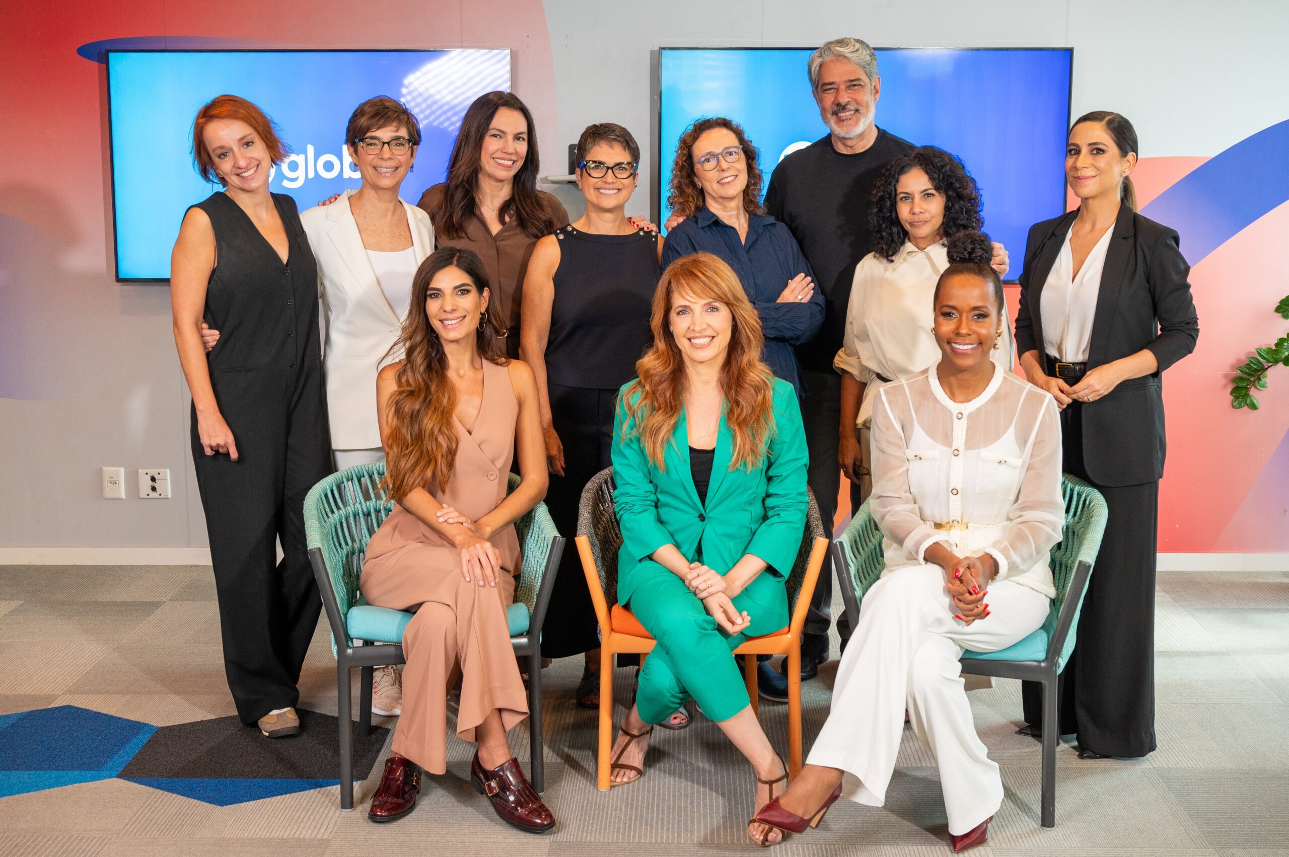 William Bonner como repórter, quadro com motoboys, especial com João Gomes e mais novidades no jornalismo da Globo