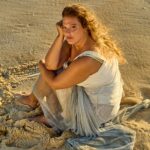 Alice Caymmi rebobina o cancioneiro do avô, Dorival Caymmi, com um 'olhar atual' em álbum programado para abril