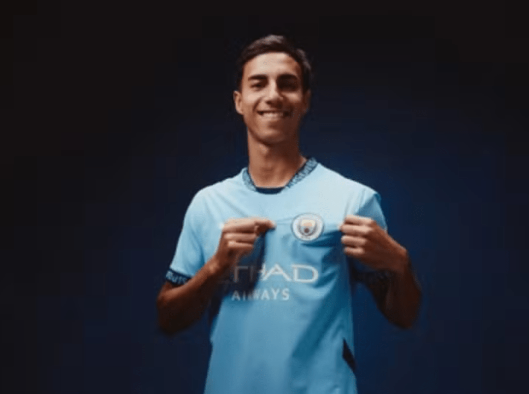 Convocação de Vitor Reis na Seleção reforça sucesso de modelo adotado pelo Palmeiras