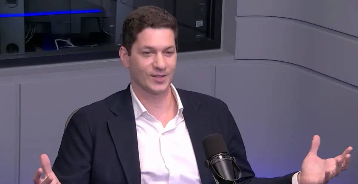 Fim do petrodólar? Bitcoin surge como peça-chave na nova disputa econômica