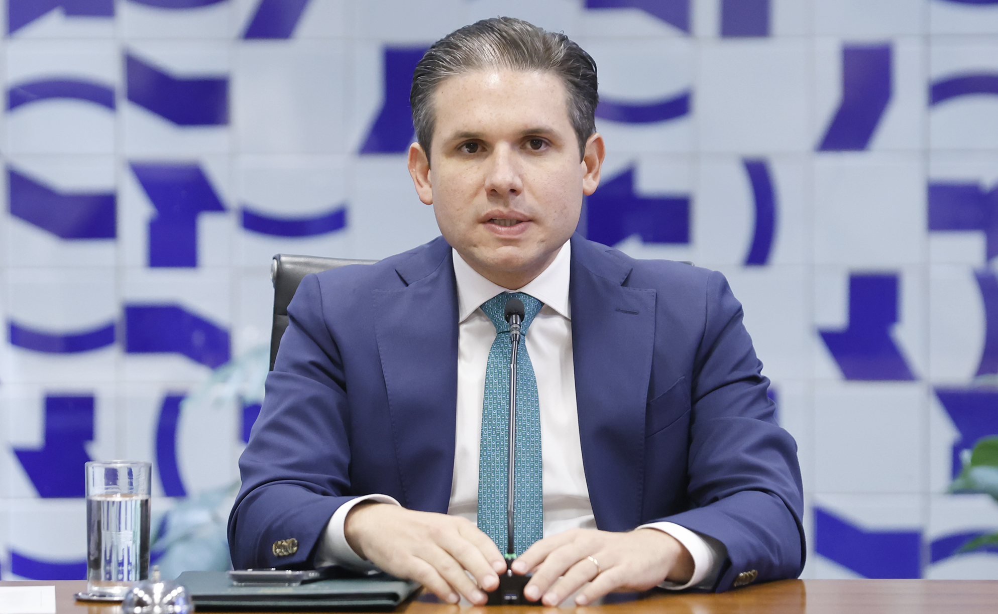 Grupo de Motta tenta acordo com União e PSD para evitar racha por vaga no TCU