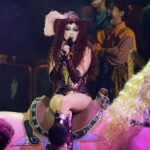 Lollapalooza 2026 tem 2º dia de pop e eletrônica com Chappell Roan, Skrillex e Lewis Capaldi