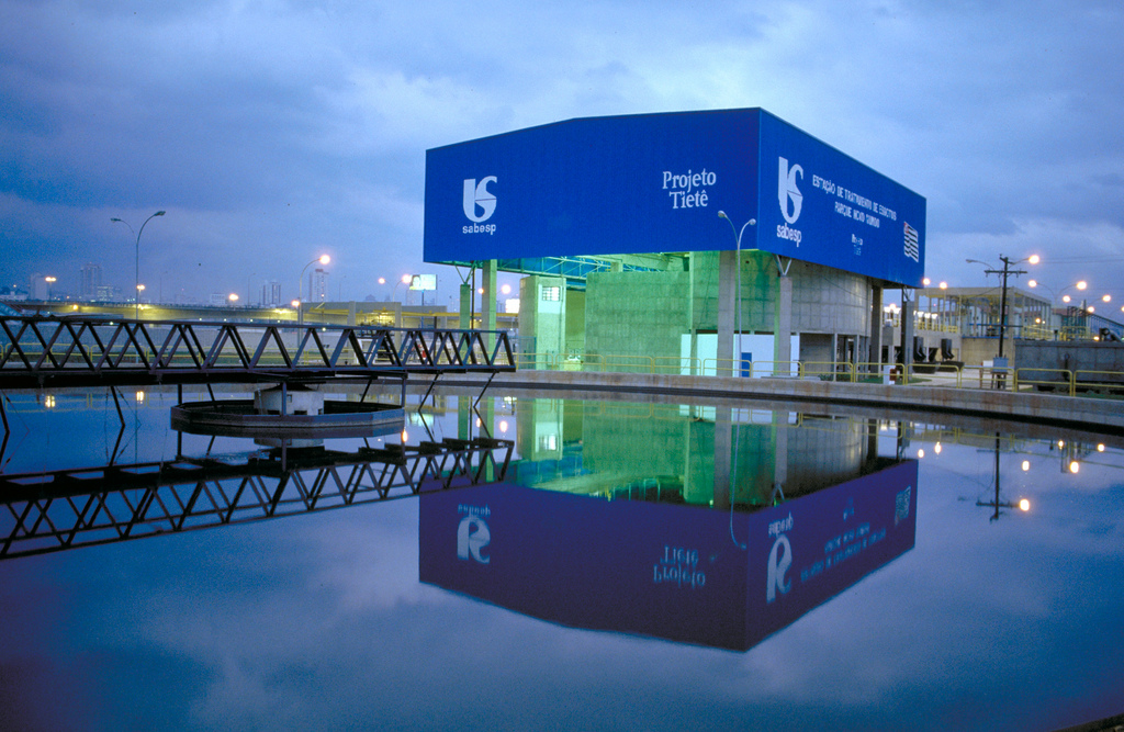 No STF, Zanin vota para manter privatização da Sabesp; Fux No STF, Zanin vota para manter privatização da Sabesp; Fux suspende julgamento