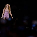 Shakira bate recorde de público ao reunir mais de 400 mil pessoas em show gratuito no México