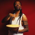 Thiago Elniño faz a festa em 'Canjerê', álbum em que o rapper reúne Bixarte, Daúde, Lazzo Matumbi e Tássia Reis