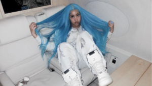 Com 12 anos, North West, filha de Kanye West e Kim Kardashian, é anunciada em festival nos EUA