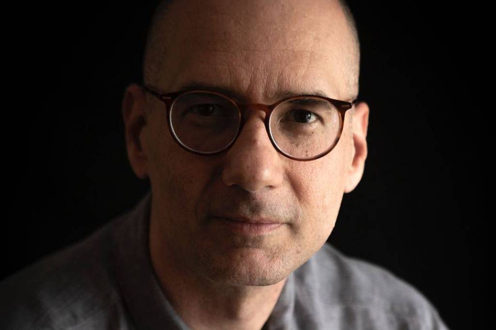 Israel comete crimes de guerra em Gaza, diz João Paulo Charleaux