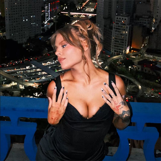 Luísa Sonza faz feats com MC Meno K,  o cantor colombiano Sebastián Yatra e MC Morena no álbum 'Brutal paraíso'