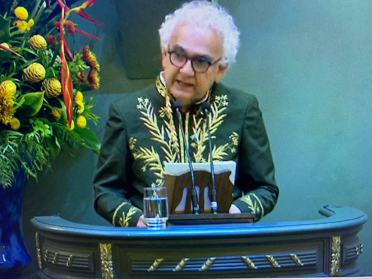 Milton Hatoum toma posse na ABL