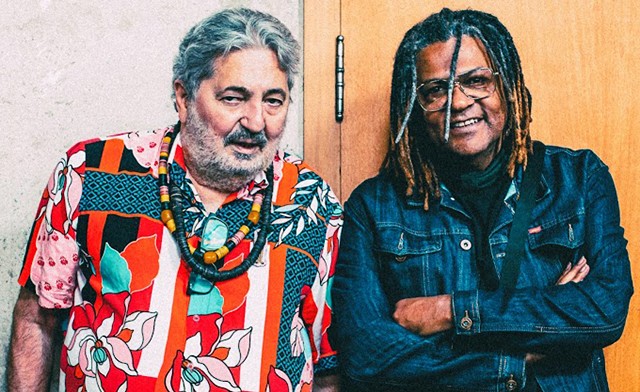 Moacyr Luz e Gabriel Moura se juntam na cadência da brasilidade que rege o álbum colaborativo 'Moa + Moura'
