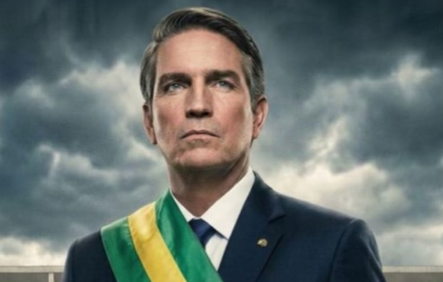 ‘Dark Horse’: o que se sabe sobre cinebiografia de Bolsonaro, 'Dark Horse': o que se sabe sobre cinebiografia de Bolsonaro, para a qual Flavio Bolsonaro pediu dinheiro a Vorcaro