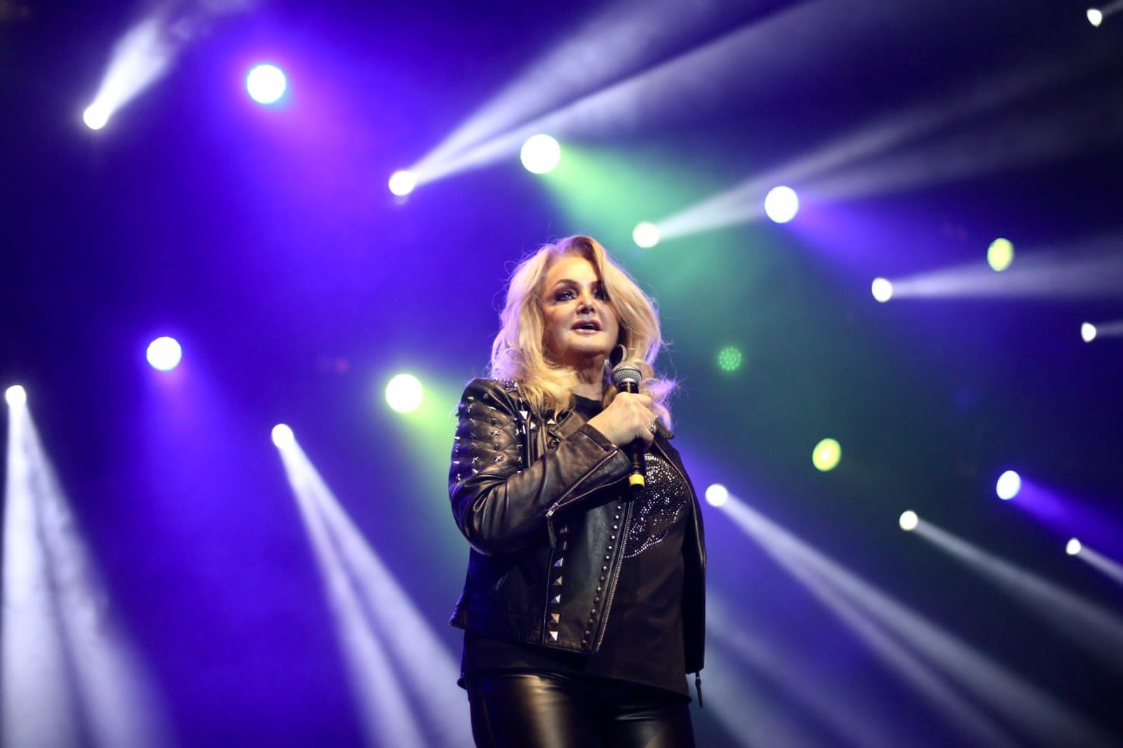 Bonnie Tyler tem quadro de saúde estável