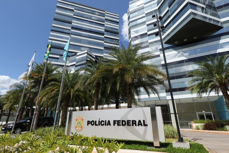 Desembargador do Rio foi ‘cooptado’ por esquema de fraudes de Magro na Refit, diz PF