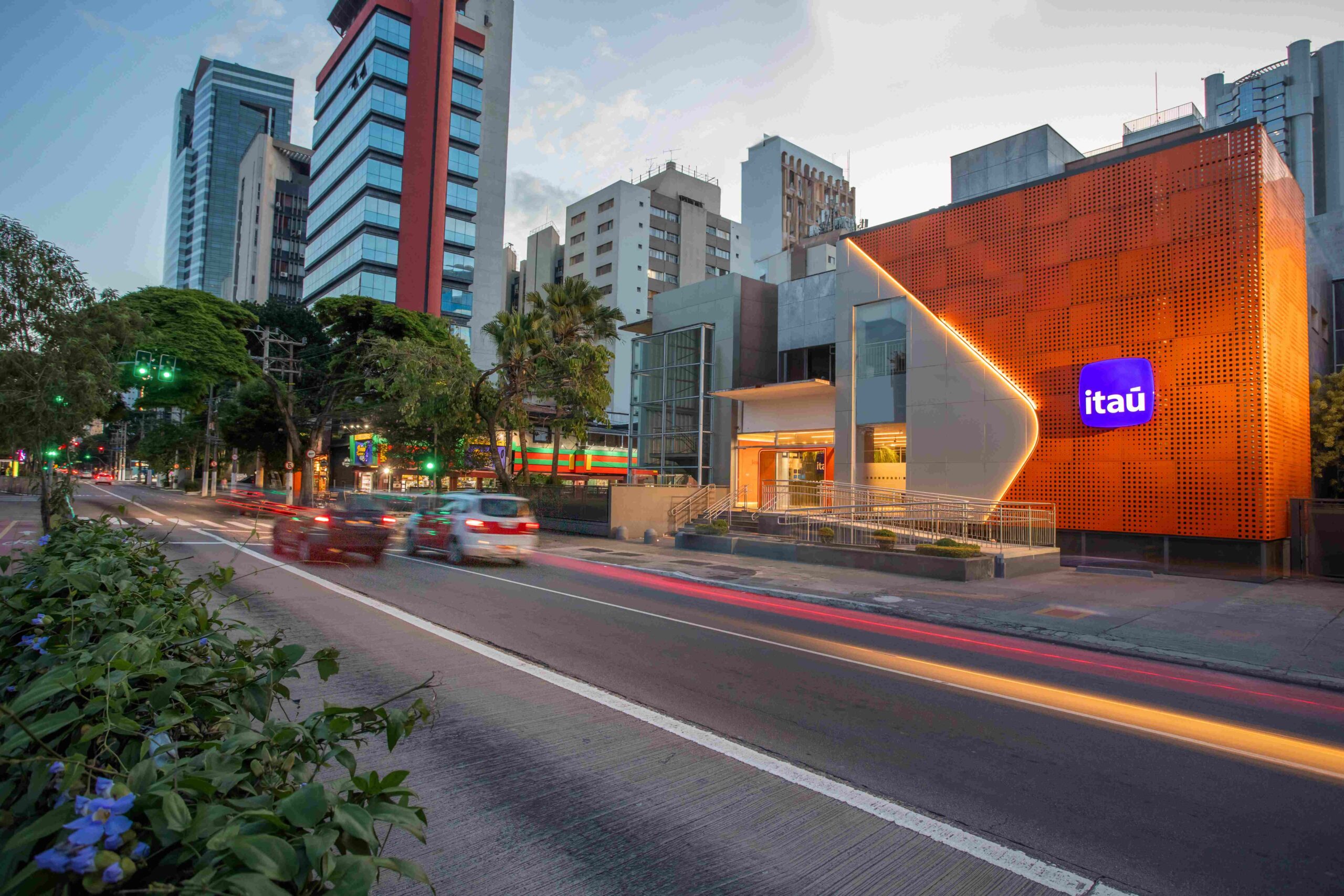 Itaú (ITUB4) divulga seus resultados nesta terça: o que esperar?