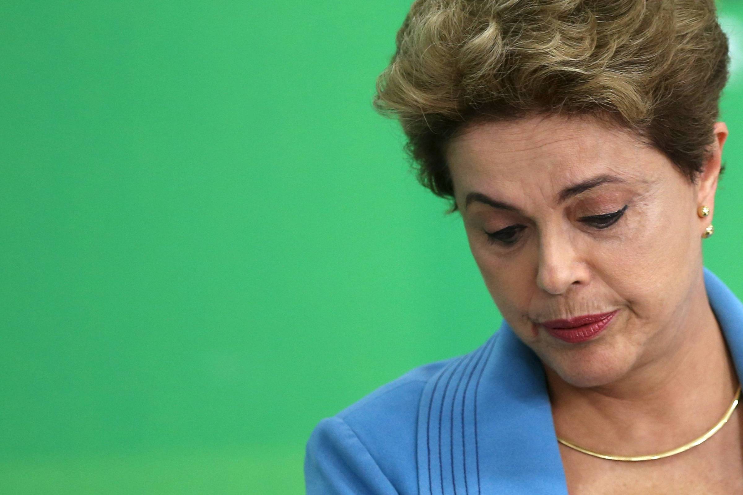 Réplica: Crise econômica no governo Dilma é o elefante na Réplica: Crise econômica no governo Dilma é o elefante na sala de Lula 3