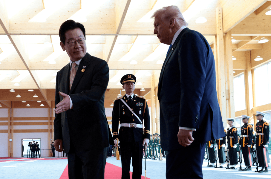 Trump e presidente da Coreia do Sul discutem resultado da cúpula EUA-China