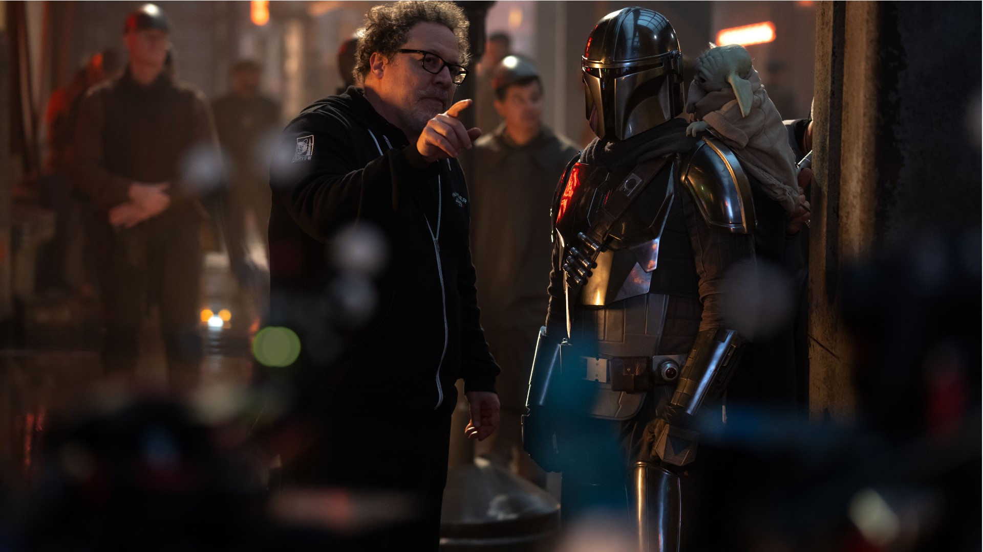 ‘O Mandaloriano e Grogu’: Diretor explica motivo para transformar série em filme e 'participação de luxo' de Martin Scorsese