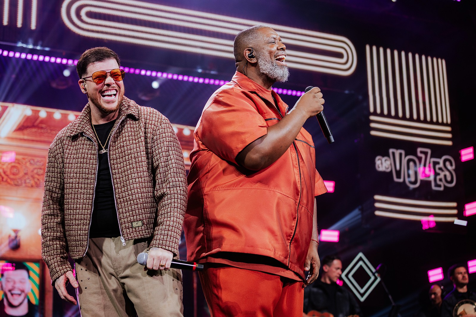 Ferrugem e Péricles acionam ‘Parque de diversões’ no primeiro álbum Ferrugem e Péricles acionam 'Parque de diversões' no primeiro álbum extraído da gravação ao vivo da turnê 'As vozes'