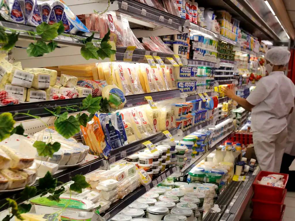 IPCA sobe 0,58% em maio, um pouco acima do esperado IPCA sobe 0,58% em maio, um pouco acima do esperado pelo mercado