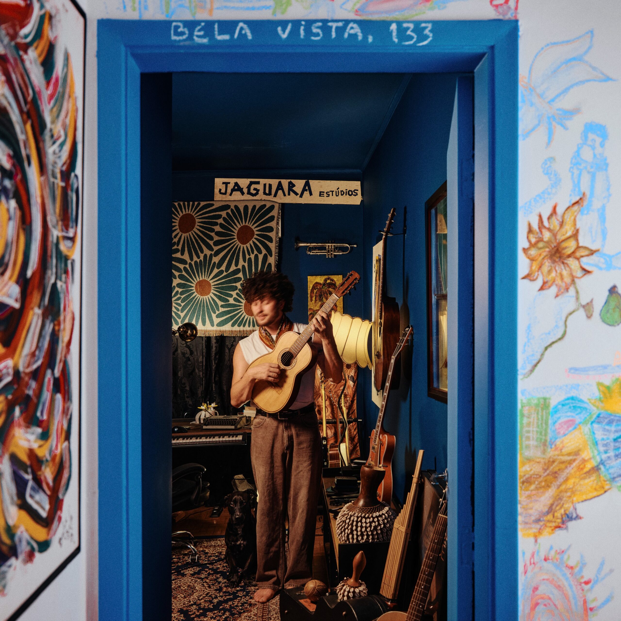 Bryan Behr lança álbum composto e gravado em São Paulo Bryan Behr lança álbum composto e gravado em São Paulo antes da volta do artista para a Santa Catarina natal