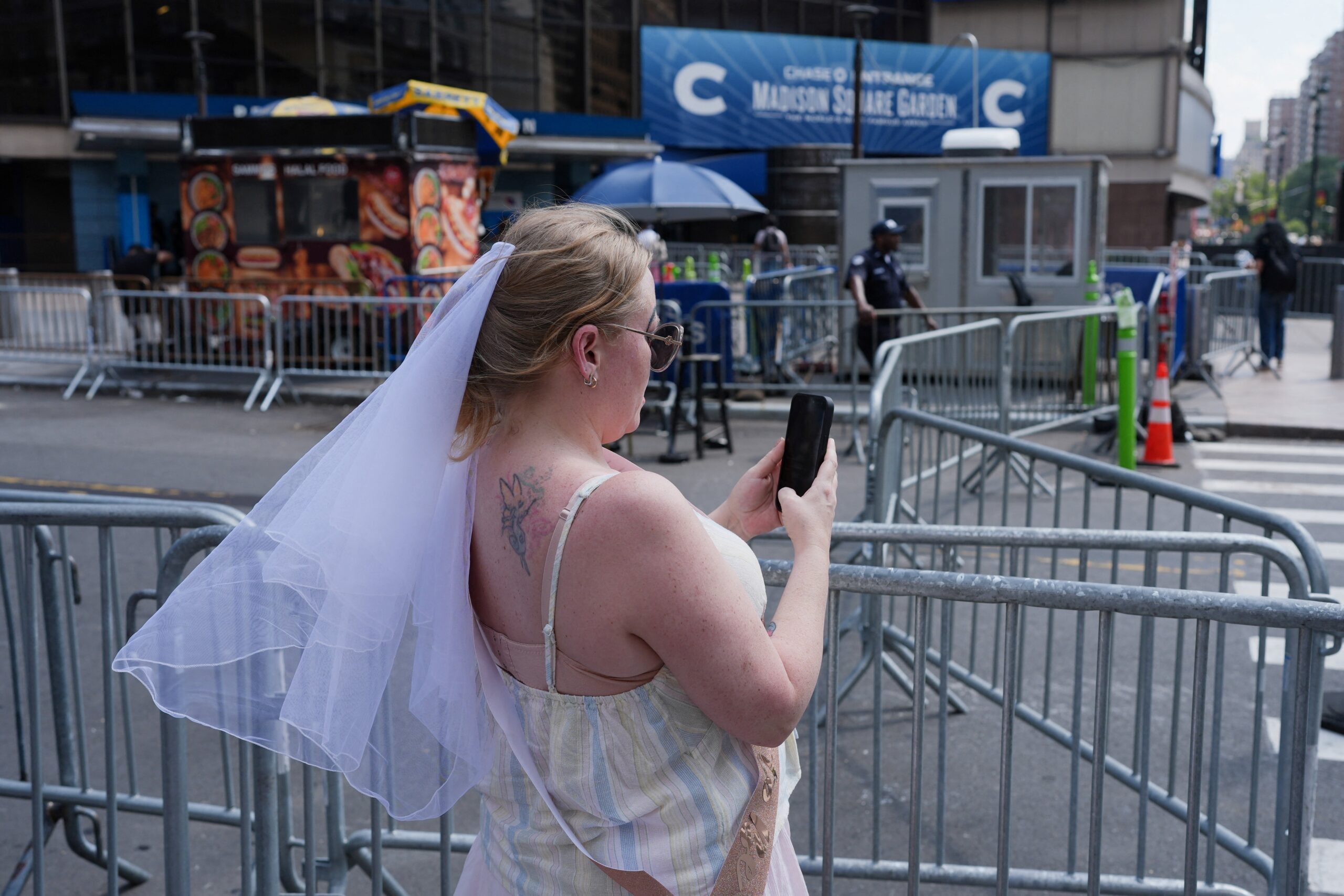 Taylor Swift e Travis Kelce fazem festa de casamento em Taylor Swift e Travis Kelce fazem festa de casamento em NY; FOTOS