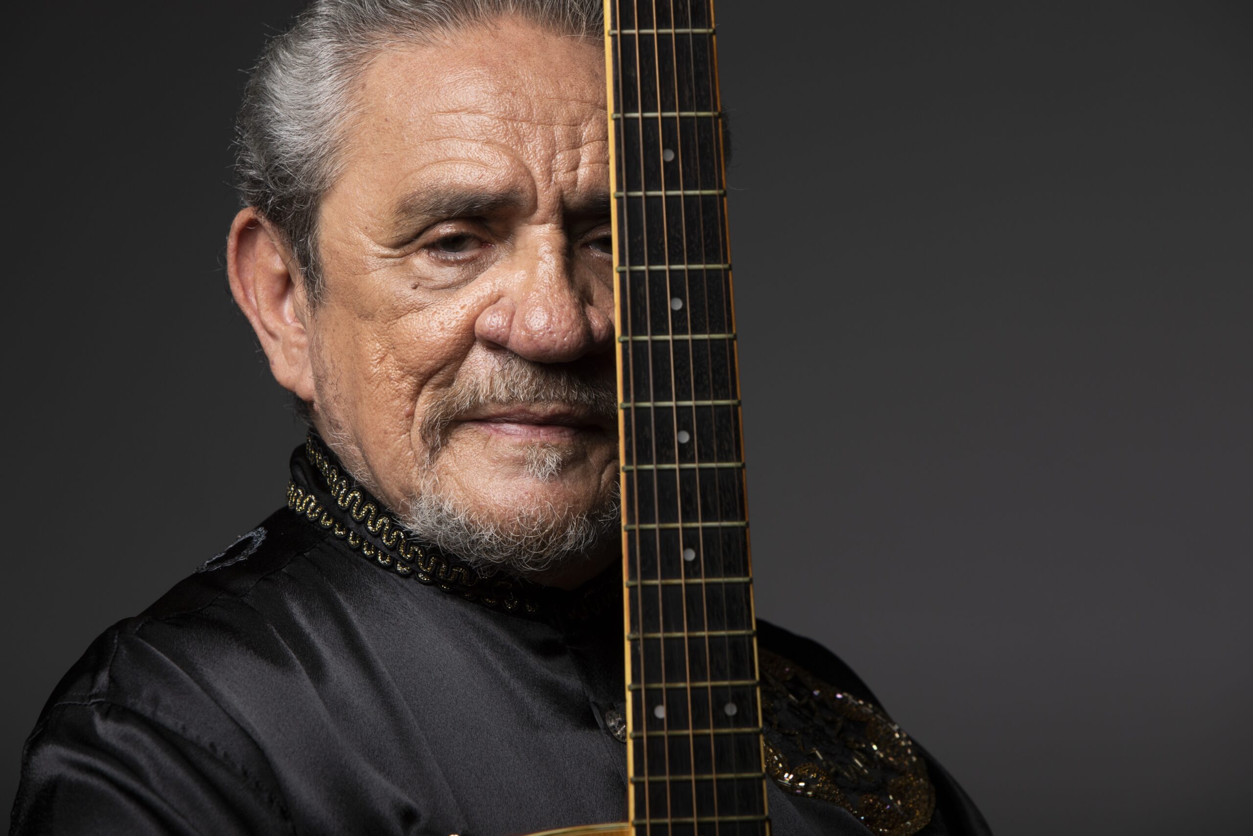 Trilhas das novelas de Benedito Ruy Barbosa incluem músicas marcantes Trilhas das novelas de Benedito Ruy Barbosa incluem músicas marcantes que ainda ecoam na memória popular