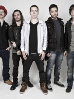 20 hits em 20 anos: a história de 'Razões e Emoções', hino emo que 'furou a bolha' em 2007