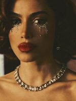 Anitta atinge raro ponto de coesão na narrativa espiritual de 'Equilibrium II', álbum que saúda os tambores do Brasil