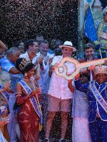 Ao Rei Momo, a chave da cidade: Rio já está sob comando da Corte Real