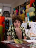 Aos 10 anos, estilista de passarela mais jovem do mundo Aos 10 anos, estilista de passarela mais jovem do mundo divide o tempo entre escola e passarelas