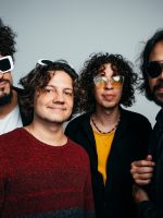 Banda Selvagens à Procura de Lei lança em agosto 'Pivete', álbum com Ailton Krenak, Silvero Pereira e Tatá Aeroplano