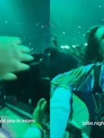 Billie Eilish cai em show após ter braço puxada por fã na grade