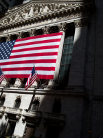 Bolsas de NY operam sem sinal único com continuação de liquidação tech