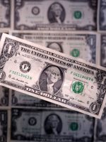 Brasil registra déficit em conta corrente maior que o esperado em março, diz BC