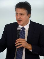Camilo Santana é cotado para disputar governo do CE – Camilo Santana é cotado para disputar governo do CE - 28/10/2025 - Painel