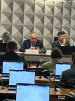 Com alvo em Lulinha, CPMI do INSS marca apresentação de relatório para quarta (25)