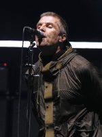 Como volta do Oasis quebrou recorde de cerveja em shows Como volta do Oasis quebrou recorde de cerveja em shows na Inglaterra