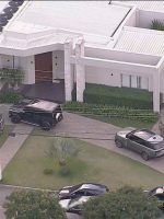 Deolane em último post antes de ser presa: 'Amanhã vou ficar bem ativa nessa rede'