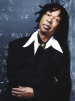 Djavan anuncia data extra para show em São Paulo; veja detalhes