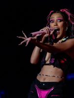 Doja Cat no Brasil: Como deve ser o show da cantora, que se apresenta nesta quinta-feira