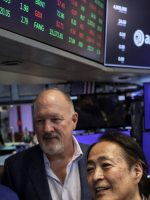 Dow Jones Futuro recua à espera de balanços do varejo e ata do Fed
