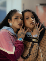 Dupla Tasha & Tracie narra no álbum ‘Serena & Vênus’ história fictícia de paixão e abandono no mundo do crime
