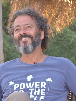 É #FAKE vídeo de Marcos Palmeira divulgando 'vaquinha' para o caso Orelha; golpe usa IA para manipular imagem e áudio