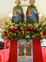 Festa de Cosme e Damião é celebrada por diferentes religiões